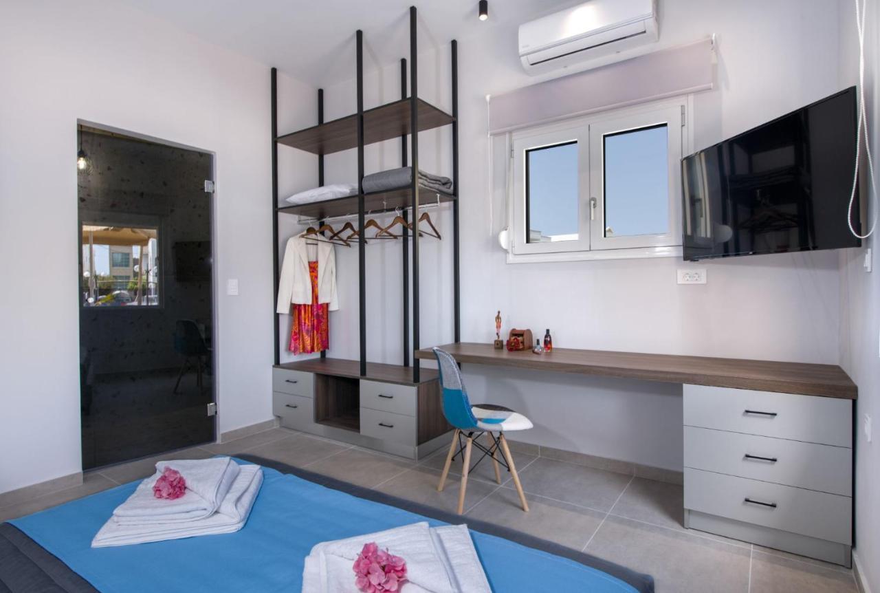Luxury Villa Eva-Mari With Jacuzzi, 50M From The Beach Stalós Exterior foto